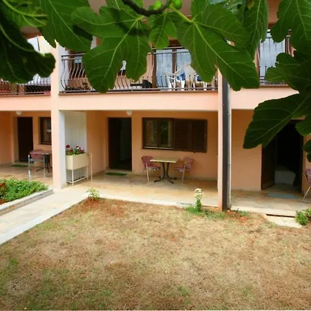 In With Terrace, Wifi Apartment Poreč