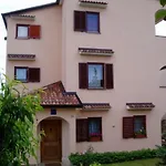 Appartement In With Terrace, Wifi