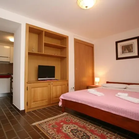 In With Terrace, Wifi